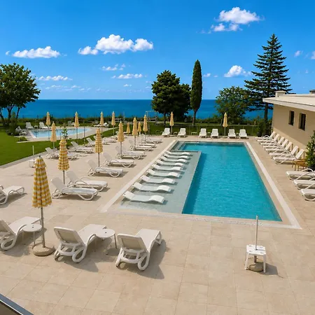 Skyline Lux - Seaview & Pool And Апартамент